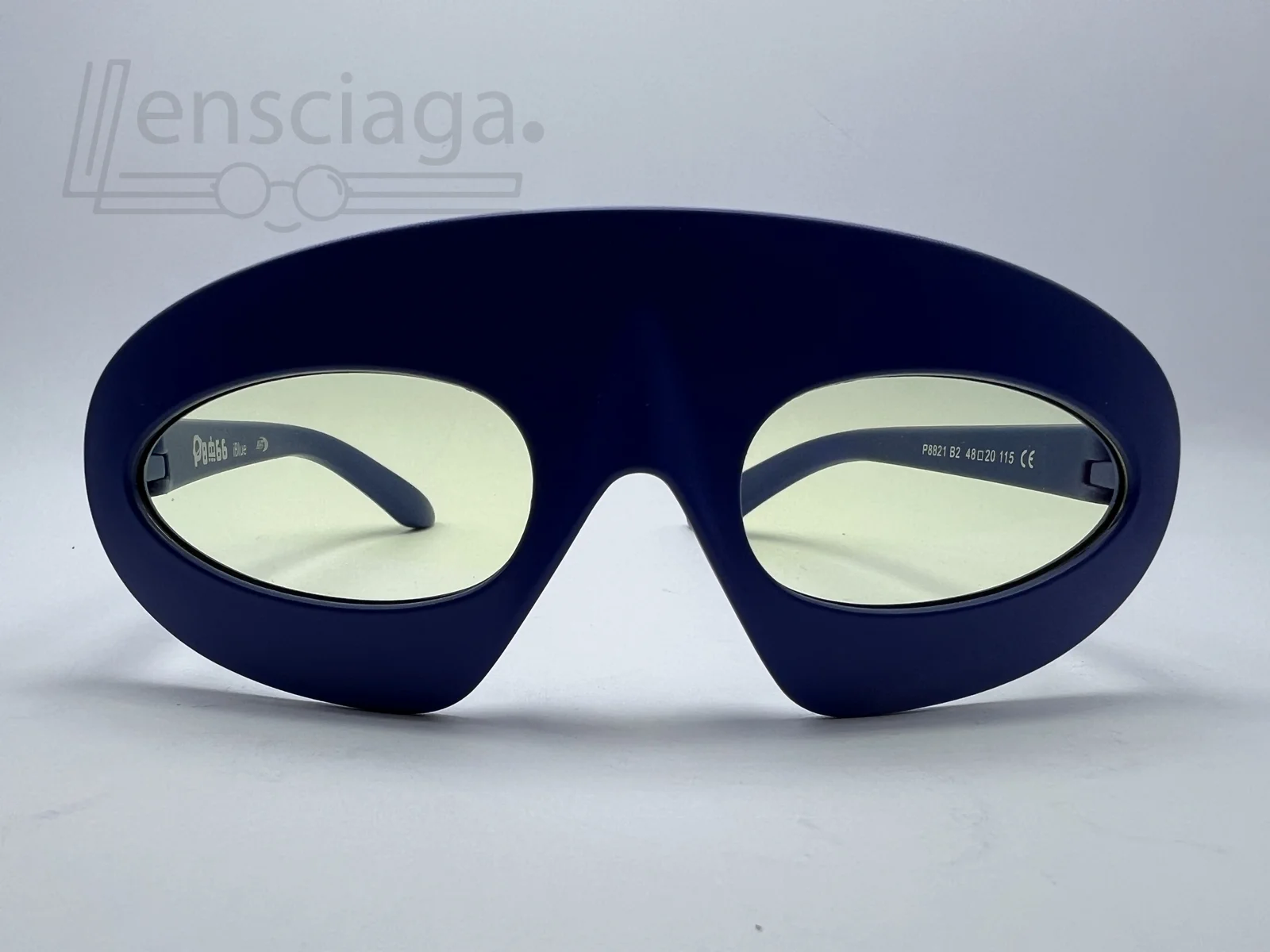 30802 - Batman glasses